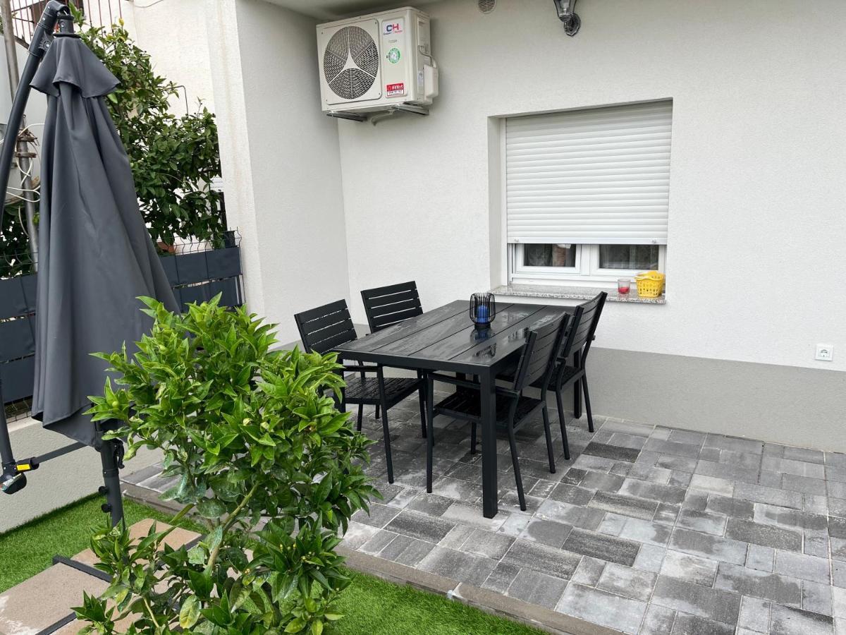 Ante'S Apartment Split Exterior foto